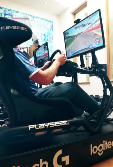 Veloce Esports x Logitech
